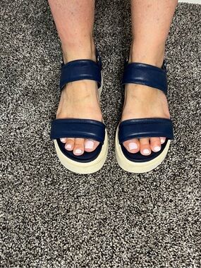 Franco Sarto Leather Platform Sandals Sz 8.5